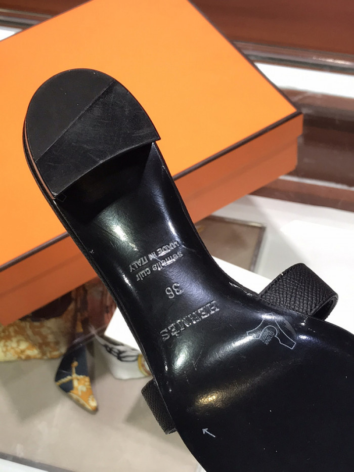 herme* sandal 50