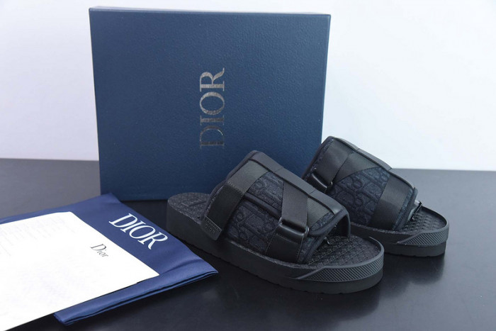 dio* sandals ds46