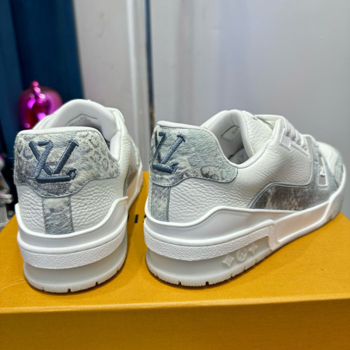 lv snekaers l0000153