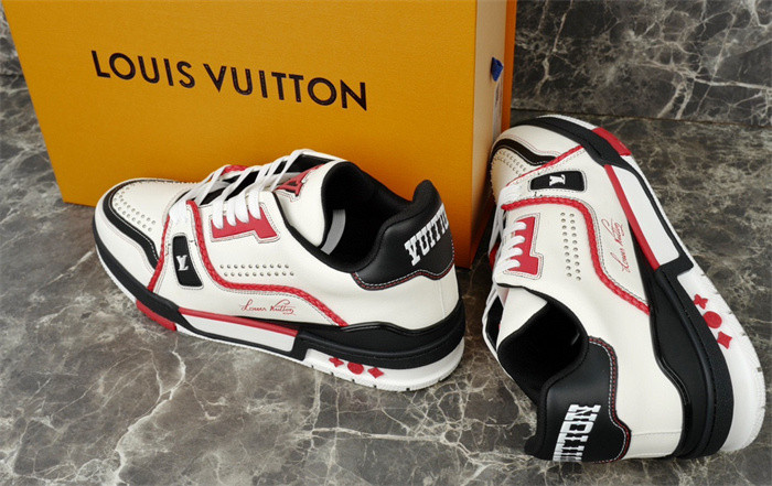 lv snekaers l0000337