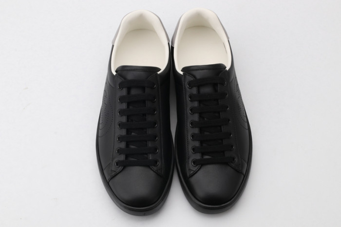 G*u*i* ace sneaker