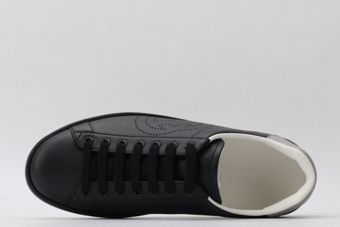 G*u*i* ace sneaker