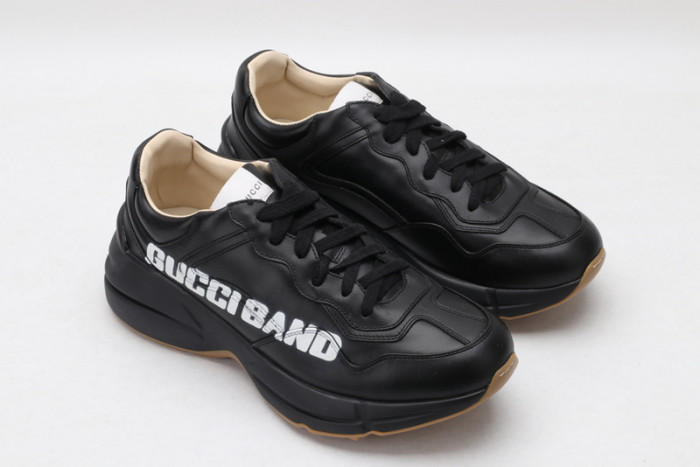 G*u*i* rhyton sneaker