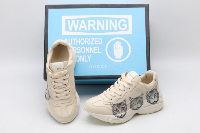 G*u*i* rhyton sneaker