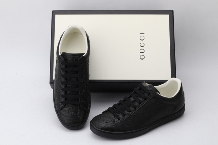 G*u*i* ace sneaker