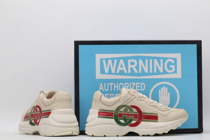 G*u*i* rhyton sneaker