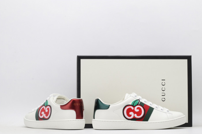 G*u*i* ace sneaker