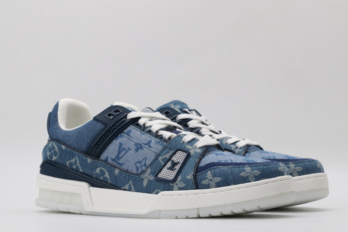 lv snekaers l000007