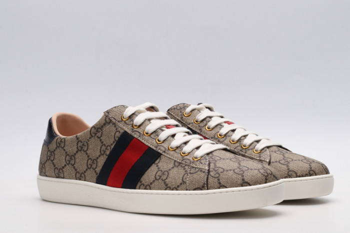 G*u*i* ace sneaker