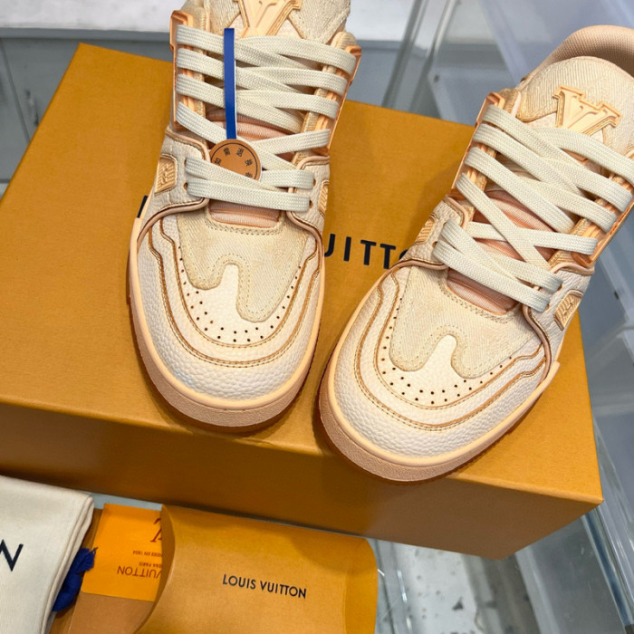 lv snekaers l0000233