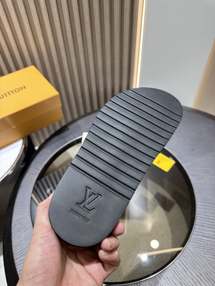 l&v sandal 39