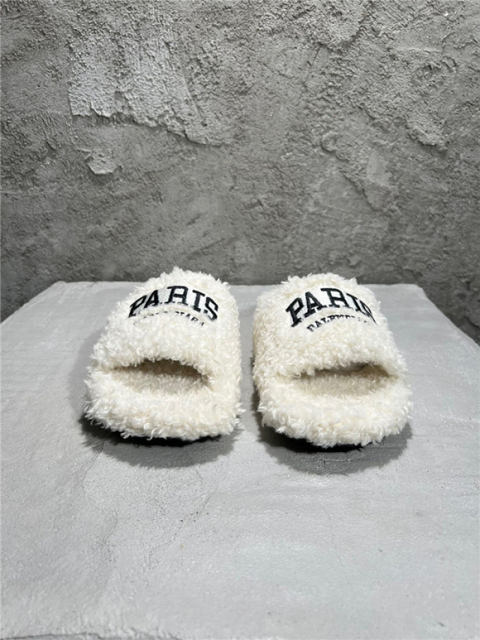 balenciag* sandal bs54