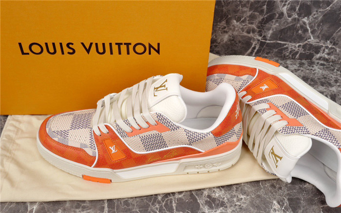 lv snekaers l0000322