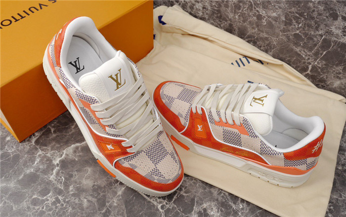 lv snekaers l0000322