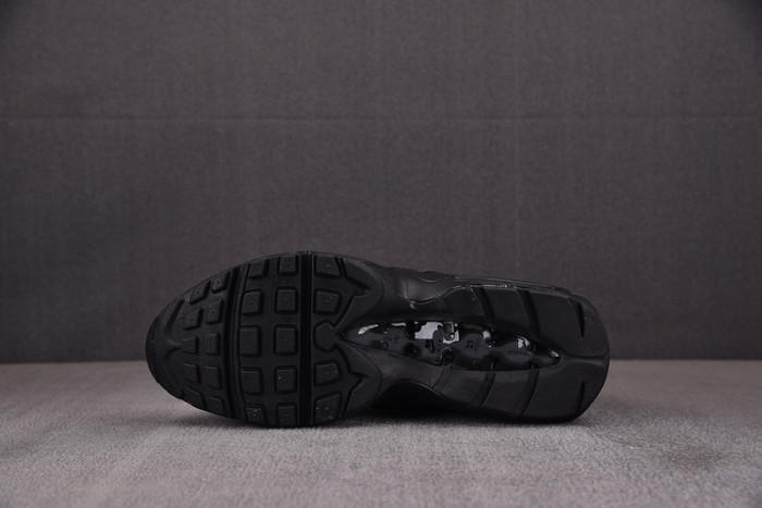 nike air max 95 black stadium green dh8015-003