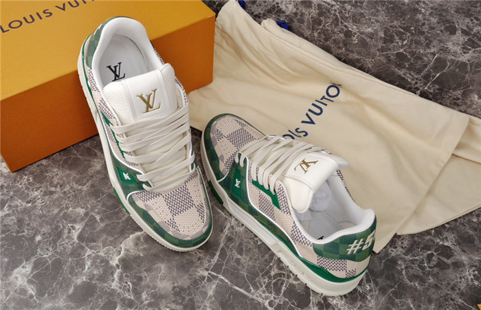 lv snekaers l0000323