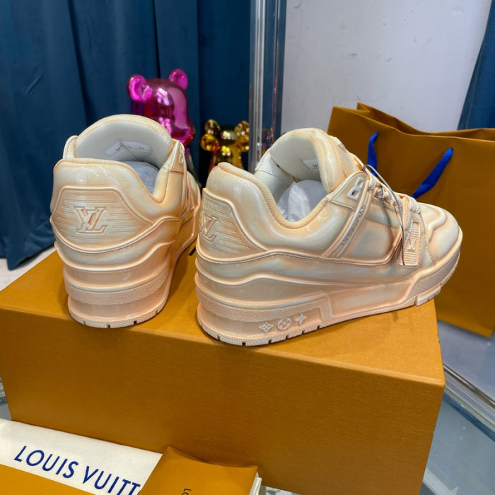lv snekaers l0000202