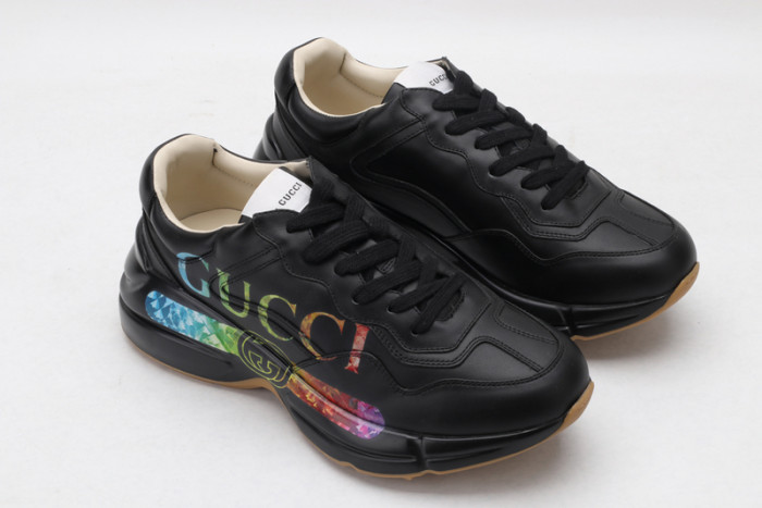 G*u*i* rhyton sneaker