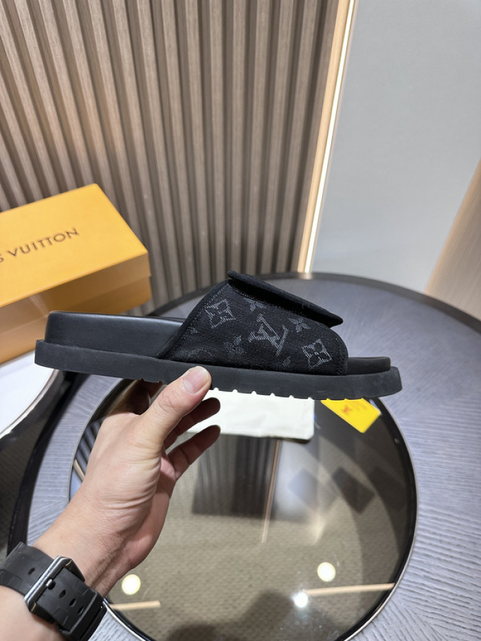 l&v sandal 42