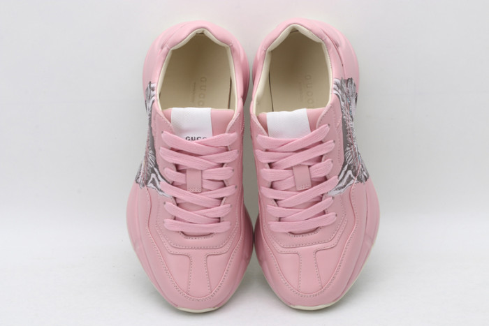 G*u*i* rhyton sneaker