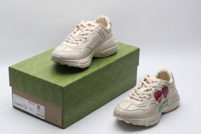 G*u*i* rhyton sneaker