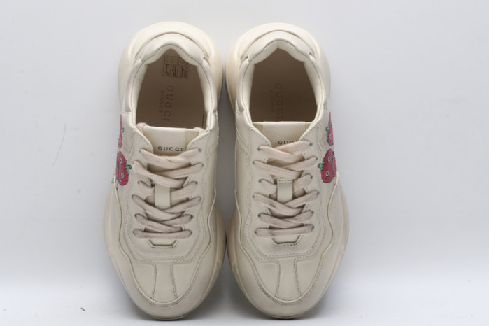 G*u*i* rhyton sneaker