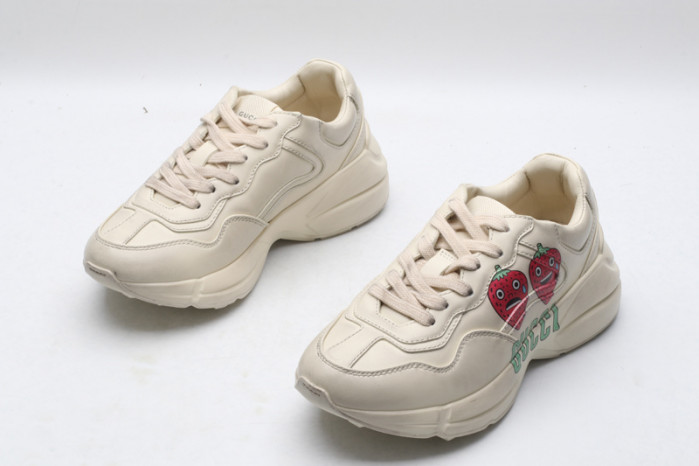 G*u*i* rhyton sneaker