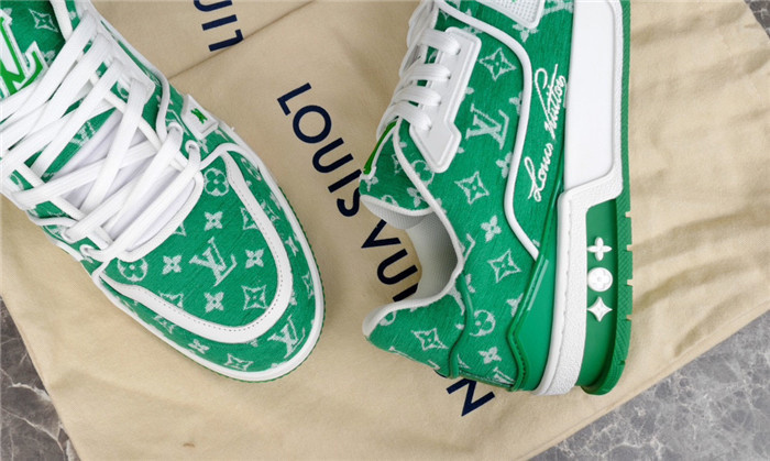 lv snekaers l0000321