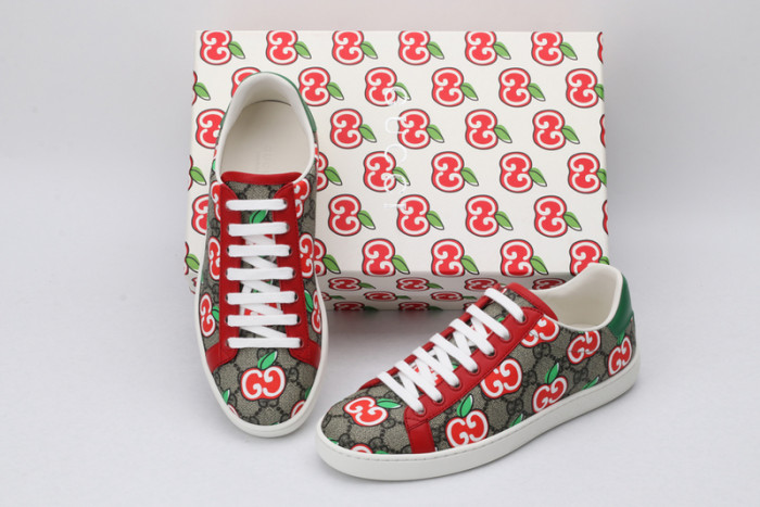 G*u*i* ace sneaker