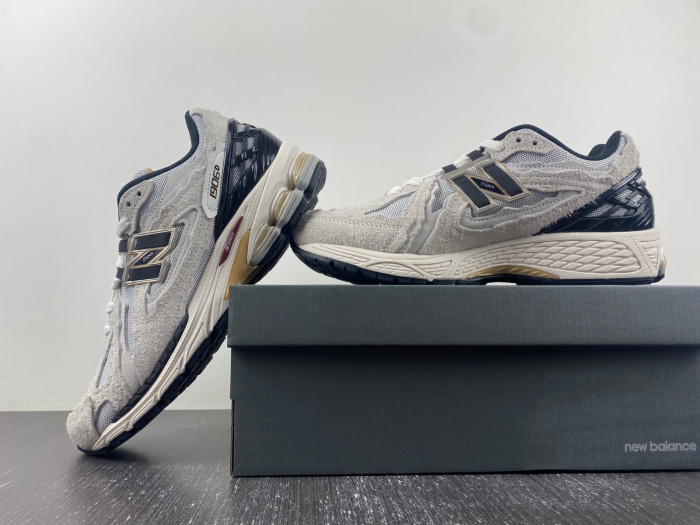 new Balance x WTAPS 2020 DFY30