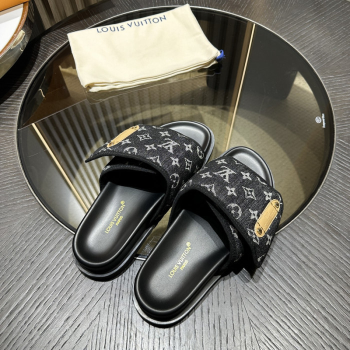L&V sandal 143