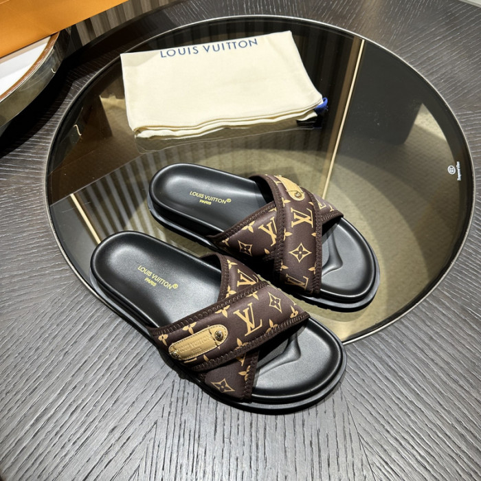L&V sandal 156