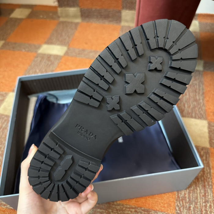 PRAD* boots P122
