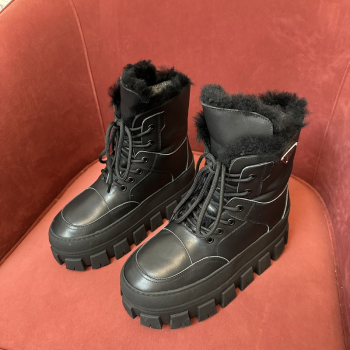 PRAD* boots P125