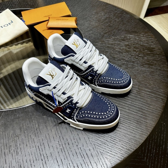 LV snekaers L0000667