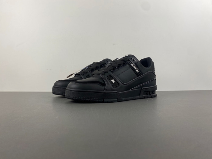 LV snekaers L0000632