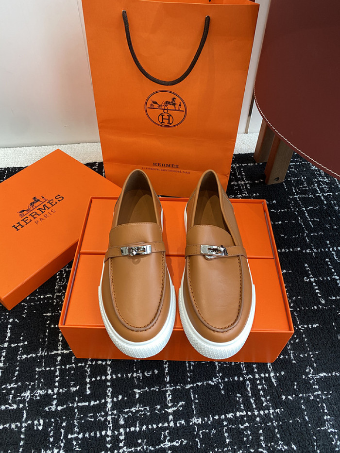 H**me5 loafers hm063