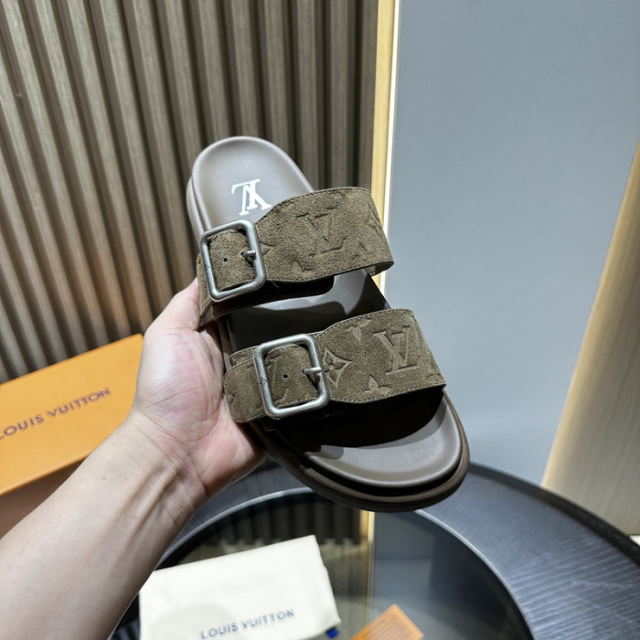 L&V sandal 219