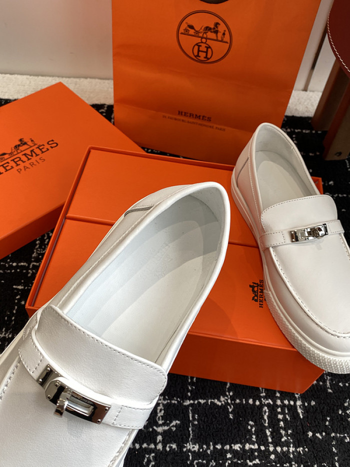 H**me5 loafers hm065