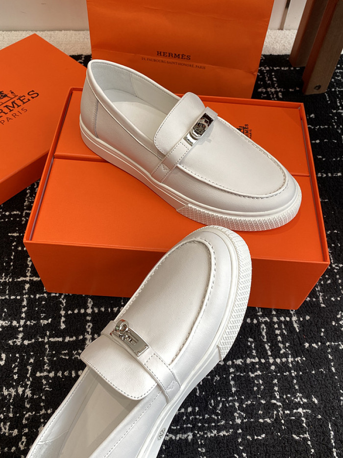 H**me5 loafers hm065