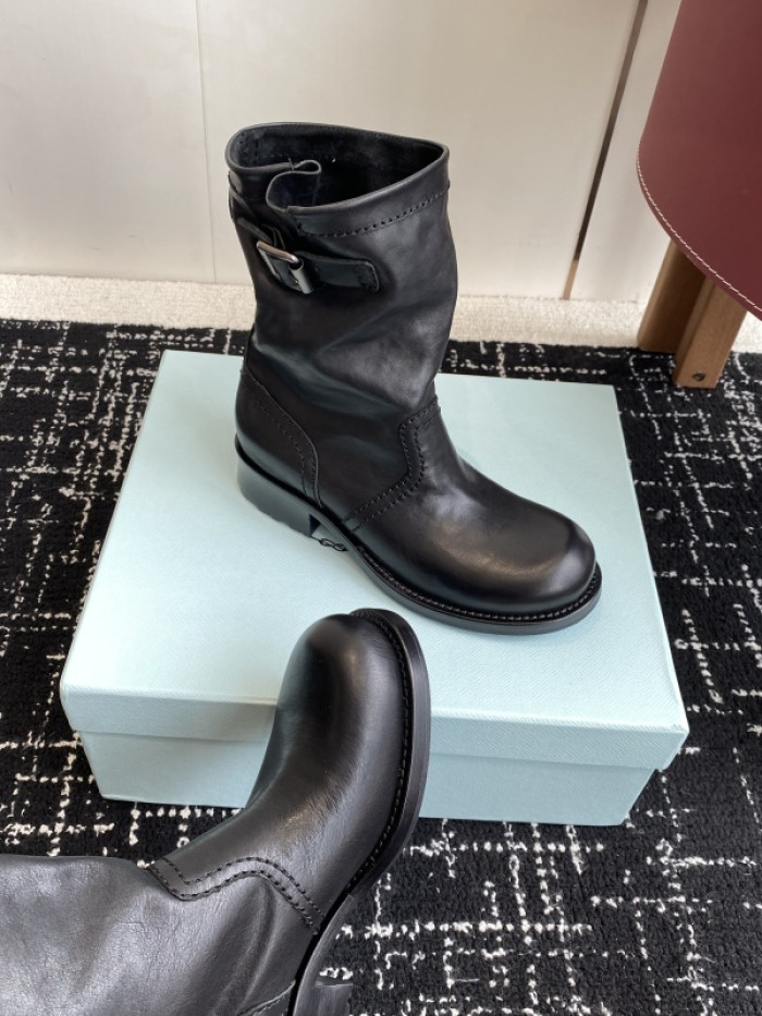 PRAD* boots P228