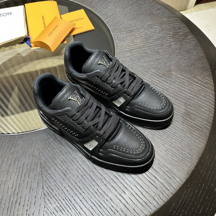 LV snekaers L0000433