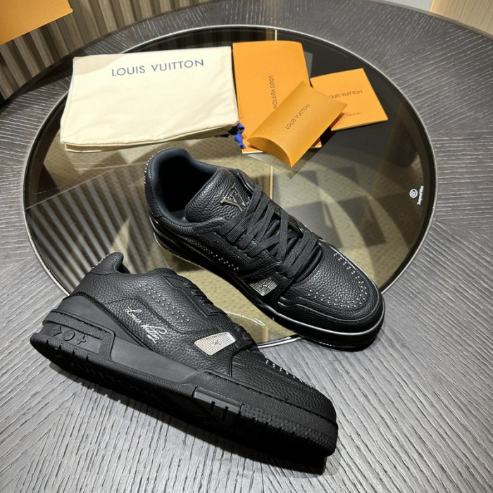LV snekaers L0000433