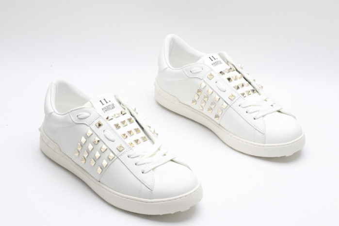 Va1e*ntin0 sneakers vt006