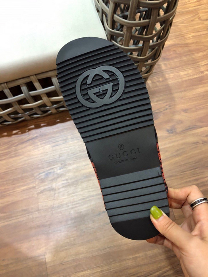 G*u*i* sandal139