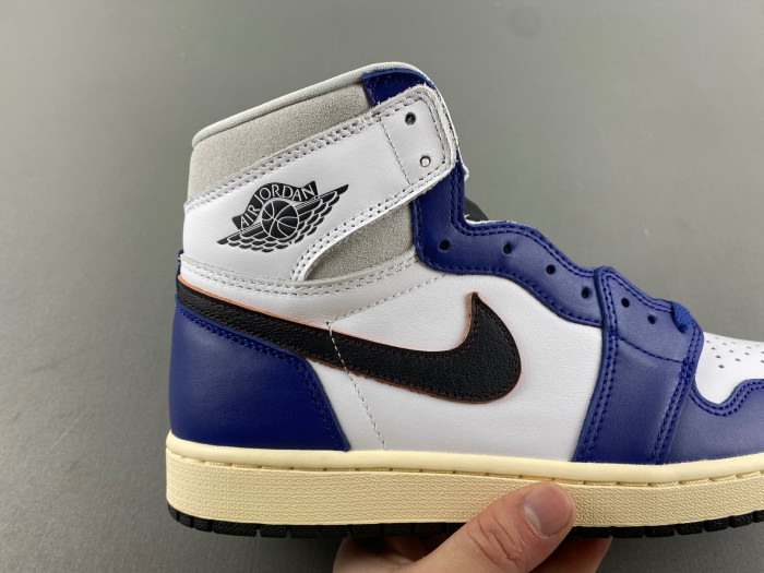 Air Jordan 1 Retro High OG Rare Air DZ5485-100