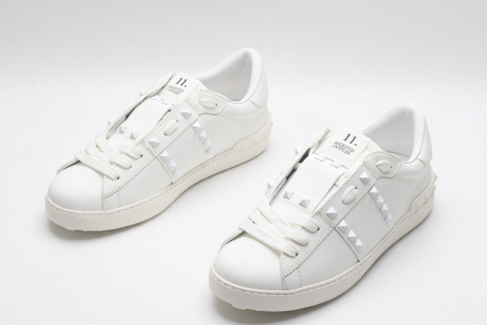 Va1e*ntin0 sneakers vt034