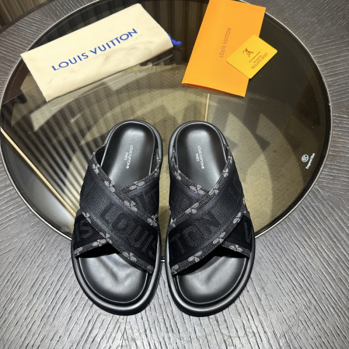 L&V sandal 132