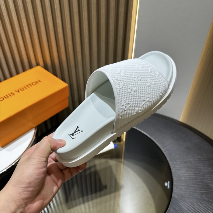 L&V sandal 190