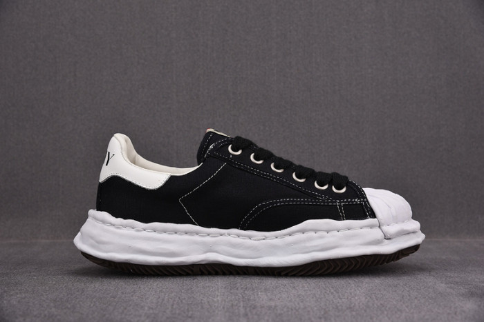 Ma*s*n mihara yasuhiro sneaker mmys03
